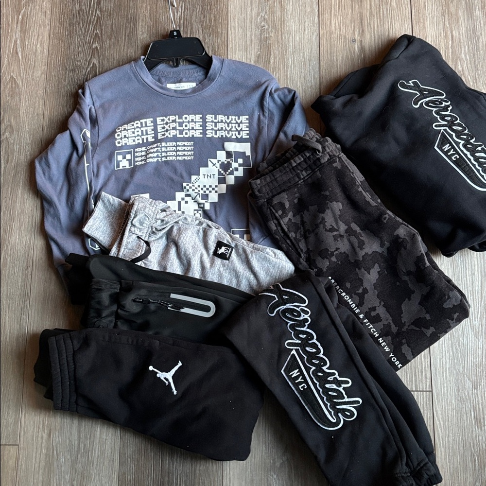 Boys clothes lot (Abercrombie & Fitch Kids, Jordan, Aeropostale kids  Minecraft